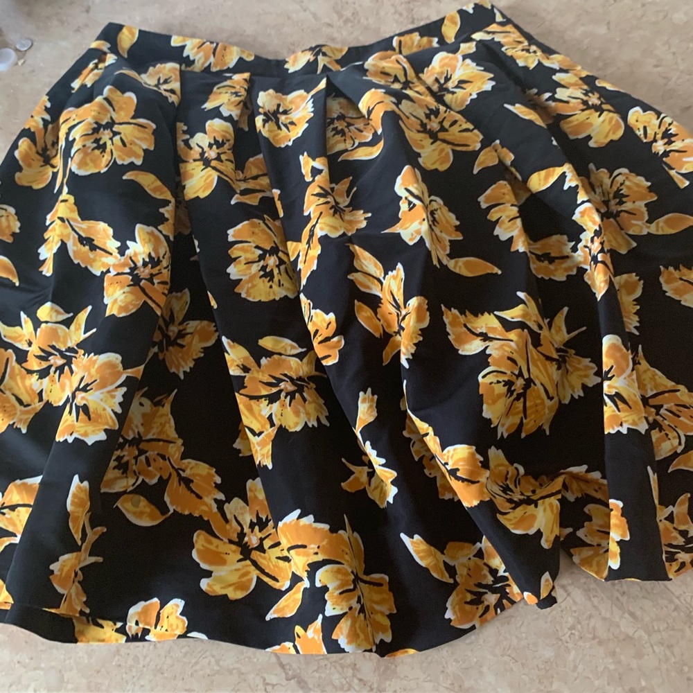 This skirt makes a statement!!